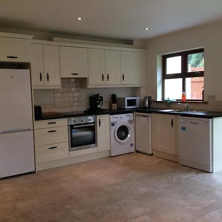 Haven - Comfortable 3 Bedroom House Holiday home *